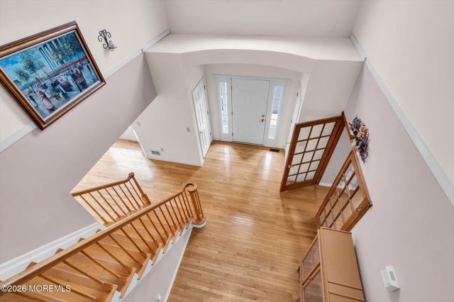 8 Hartnett Way, Millstone, NJ 08510