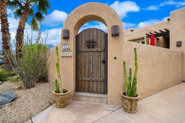 53845 Avenida Alvarado, La Quinta, CA 92253