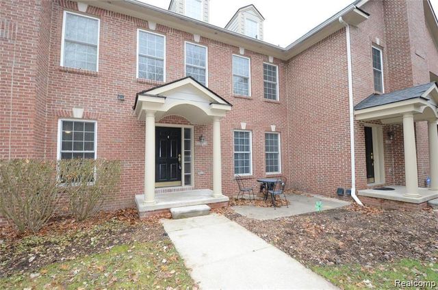263 S Village Way 23, Canton, MI 48188