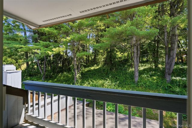 28 E Knoll, Rhinebeck, NY 12572
