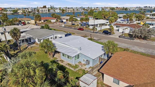 440 89TH AVENUE, St Pete Beach, FL 33706