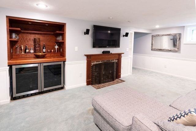 17 Eliot Road, Belmont, MA 02478