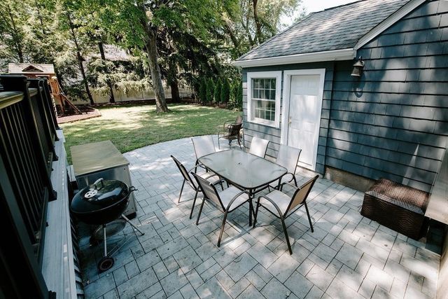 17 Eliot Road, Belmont, MA 02478