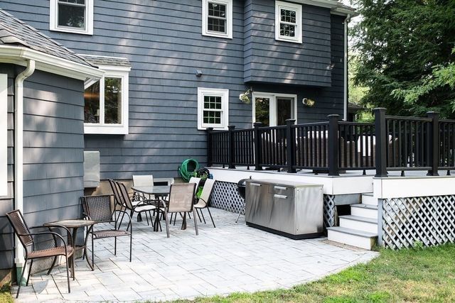 17 Eliot Road, Belmont, MA 02478