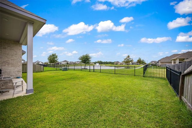 18931 Lynnwood Drive, Manvel, TX 77578