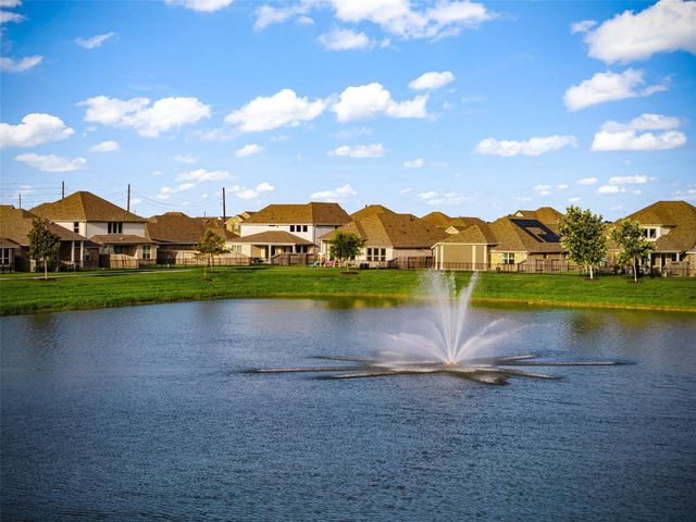 18931 Lynnwood Drive, Manvel, TX 77578