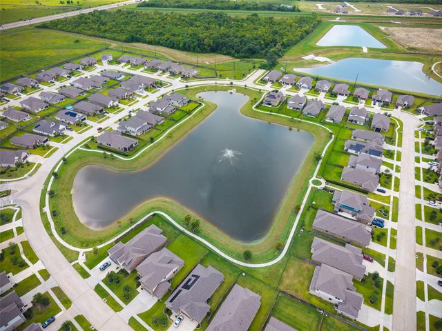 18931 Lynnwood Drive, Manvel, TX 77578