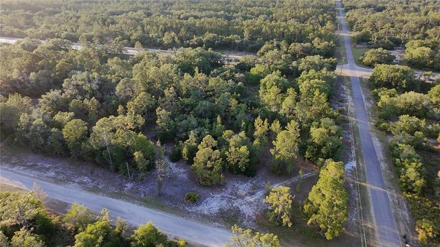 1002 GARDENIA DRIVE, Indian Lake Estates, FL 33855