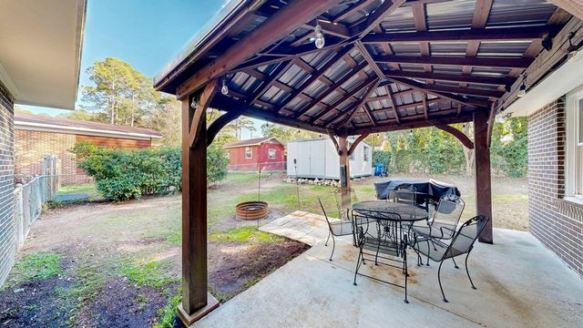 1301 Sassar Street, Dothan, AL 36301