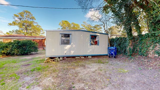 1301 Sassar Street, Dothan, AL 36301