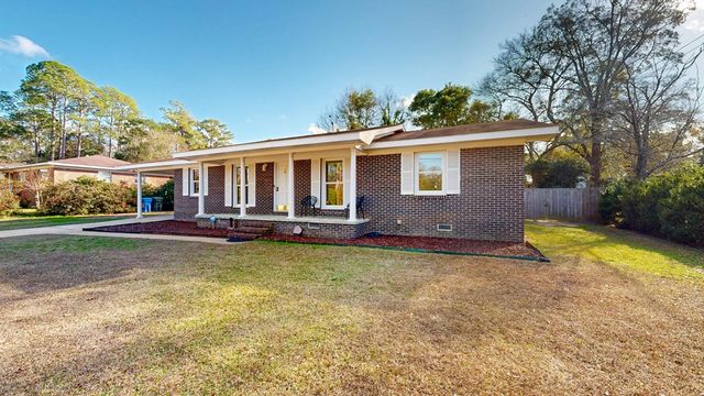 1301 Sassar Street, Dothan, AL 36301