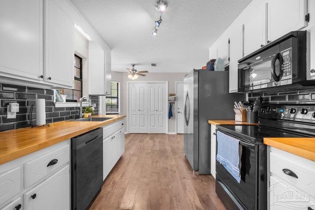 8412 Belle Meadow Blvd, Pensacola, FL 32514