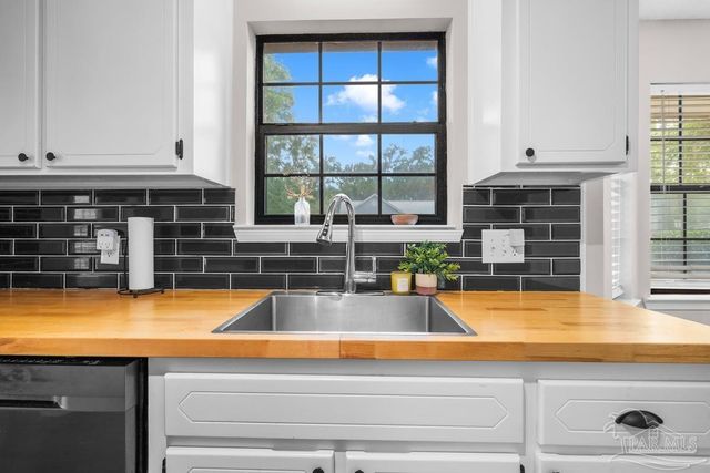 8412 Belle Meadow Blvd, Pensacola, FL 32514
