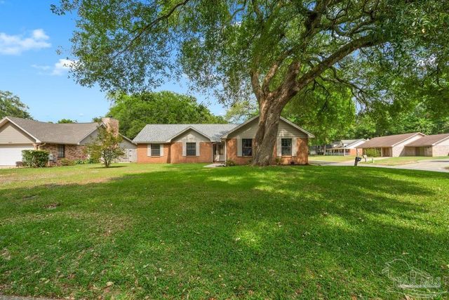 8412 Belle Meadow Blvd, Pensacola, FL 32514