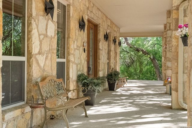 289 Mariposa, New Braunfels, TX 78132