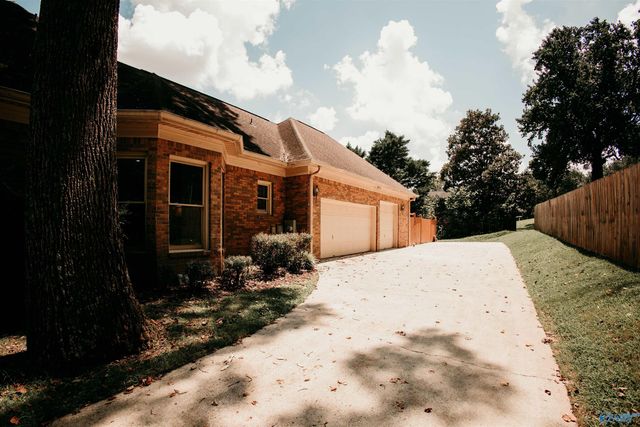 312 Mossy Oak Drive, Huntsville, AL 35806