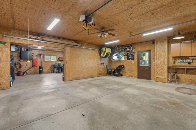 1912 S WALDEN AVENUE, Appleton, WI 54915