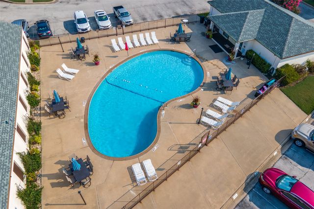 4014 Ridglea Country Club Drive, Fort Worth, TX 76126