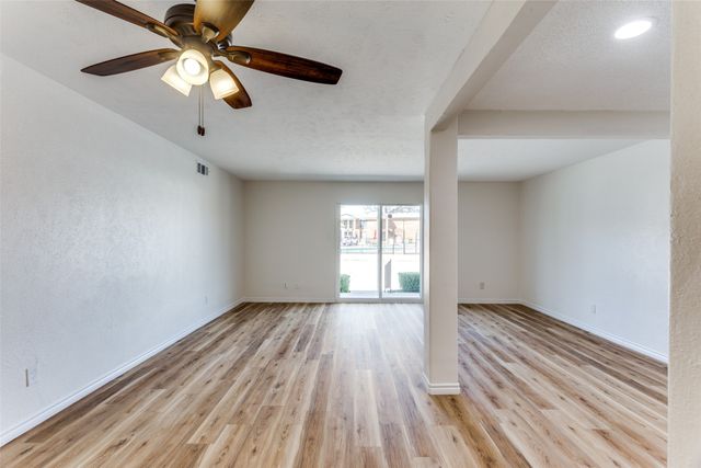 4014 Ridglea Country Club Drive, Fort Worth, TX 76126