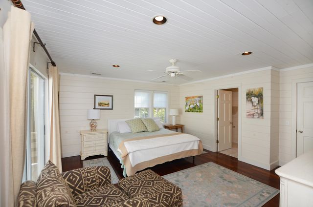 123 Cassena Street, Mcclellanville, SC 29458