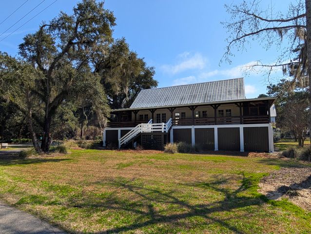 123 Cassena Street, Mcclellanville, SC 29458