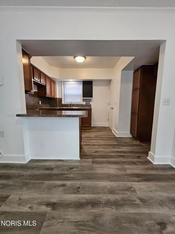 401 Platt Street, Toledo, OH 43605