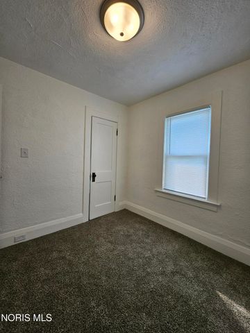 401 Platt Street, Toledo, OH 43605