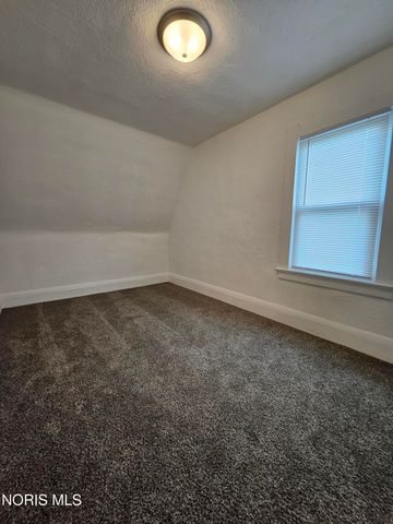 401 Platt Street, Toledo, OH 43605