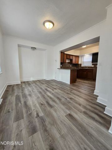 401 Platt Street, Toledo, OH 43605