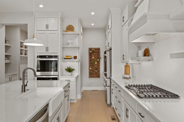 4821 Kedron Rd, Spring Hill, TN 37174