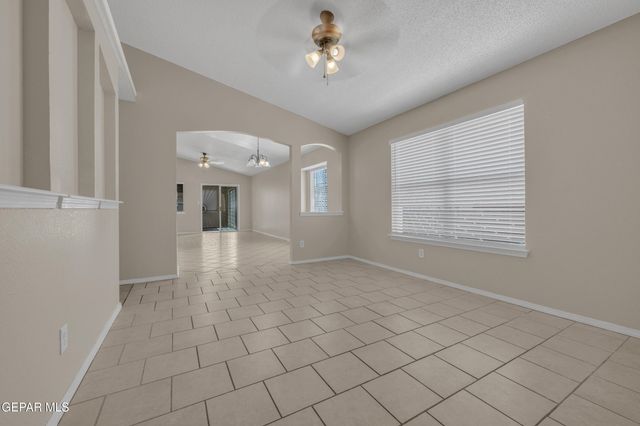 11664 SUNSET ROSE Drive, El Paso, TX 79936