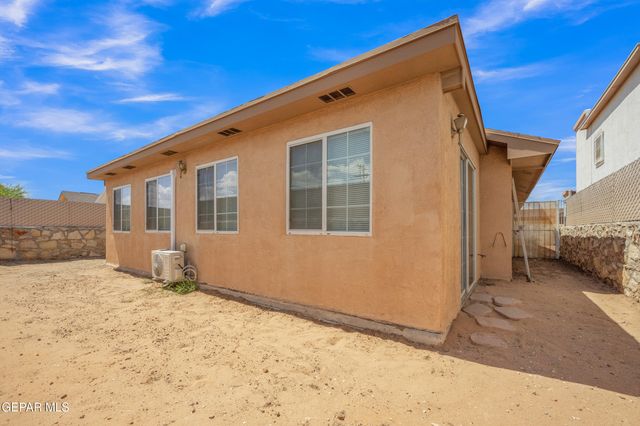 11664 SUNSET ROSE Drive, El Paso, TX 79936