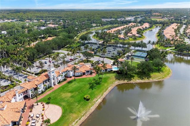 3105 Andorra Cr, Naples, FL 34109