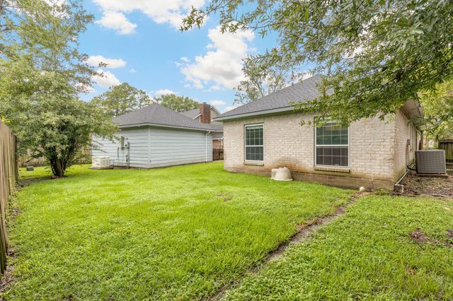 5622 Woodland Creek Drive, Houston, TX 77345