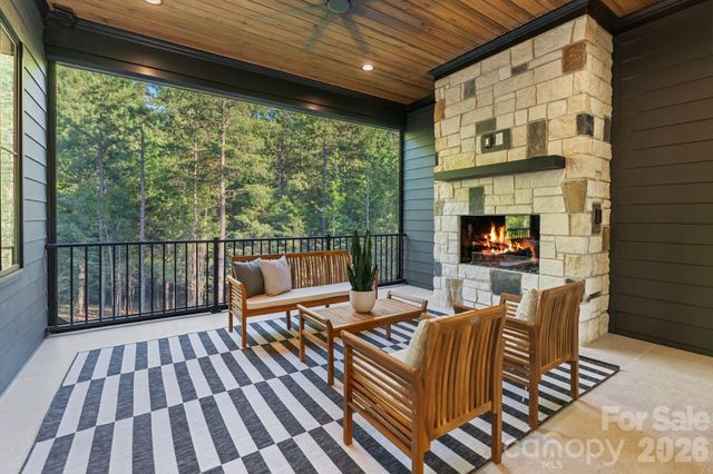 217 Crest Court, Weddington, NC 28104