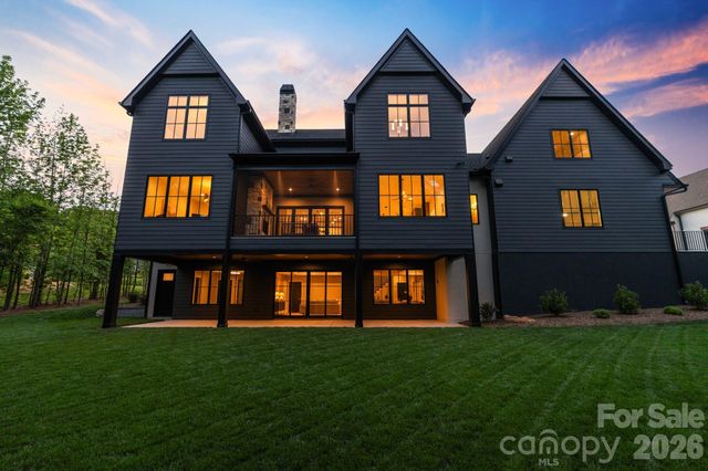 217 Crest Court, Weddington, NC 28104