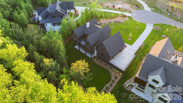 217 Crest Court, Weddington, NC 28104