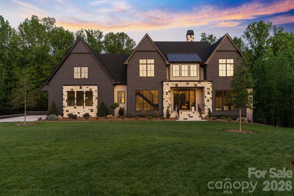 217 Crest Court, Weddington, NC 28104
