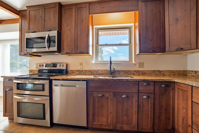 2595 W Highway 98, Mary Esther, FL 32569