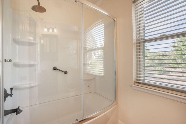 2595 W Highway 98, Mary Esther, FL 32569