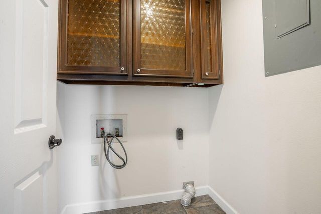 2595 W Highway 98, Mary Esther, FL 32569