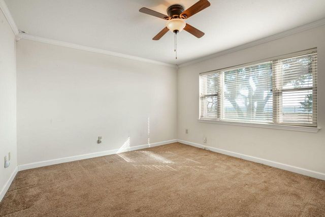 2595 W Highway 98, Mary Esther, FL 32569