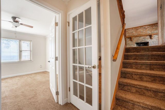 2595 W Highway 98, Mary Esther, FL 32569