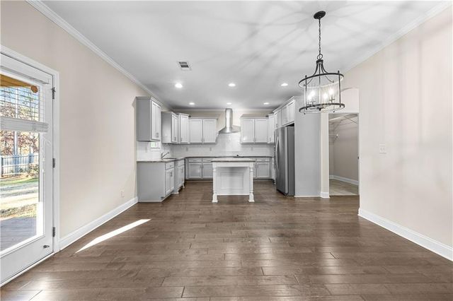 105 Turnberry Trace, Sharpsburg, GA 30277