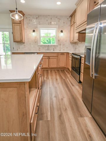 839 N LOWDER Street, Macclenny, FL 32063
