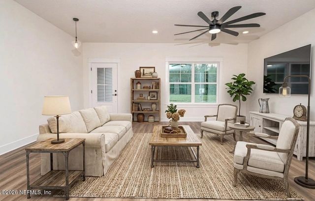 839 N LOWDER Street, Macclenny, FL 32063