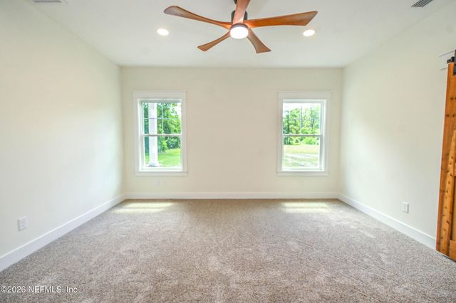 839 N LOWDER Street, Macclenny, FL 32063