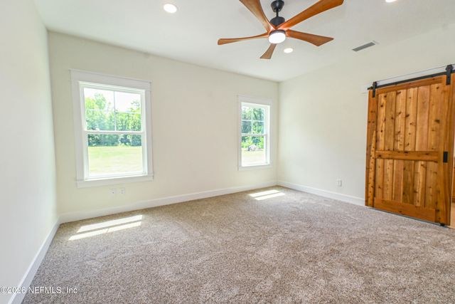 839 N LOWDER Street, Macclenny, FL 32063