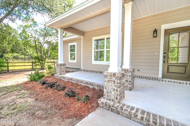 839 N LOWDER Street, Macclenny, FL 32063