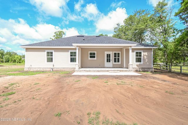 839 N LOWDER Street, Macclenny, FL 32063